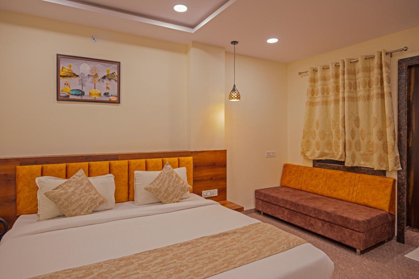 Dream Hotel Manglia
