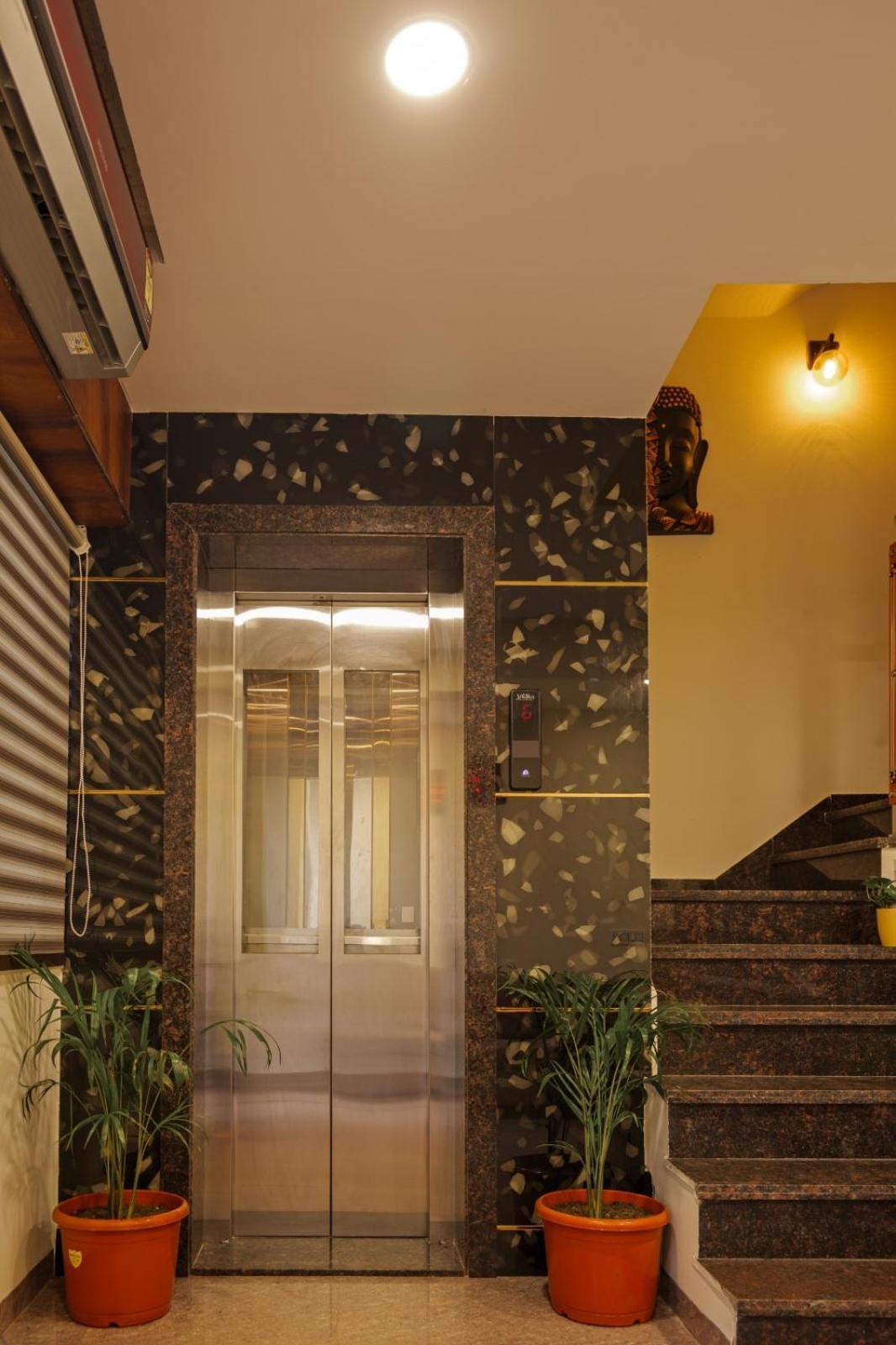 Dream Hotel